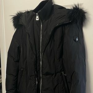 ALL BLACK DOUBLE ZIP RUDSAK JACKET LIKE NEW